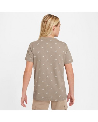 Nike Sportswear Big Kids' (Boys') T  FA22