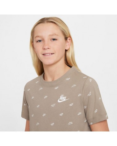 Nike Sportswear Big Kids' (Boys') T  FA22